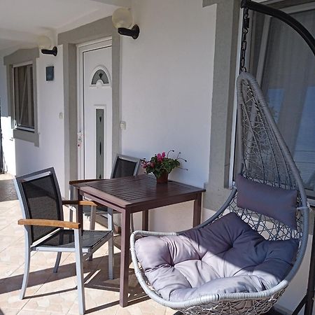 Aparttoni โดบราวอดา ภายนอก รูปภาพ