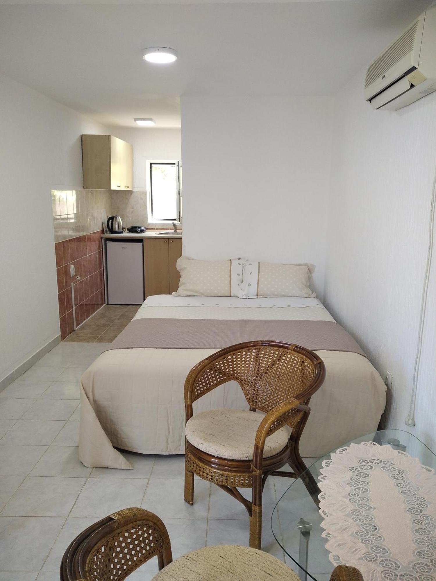 Aparttoni โดบราวอดา ภายนอก รูปภาพ